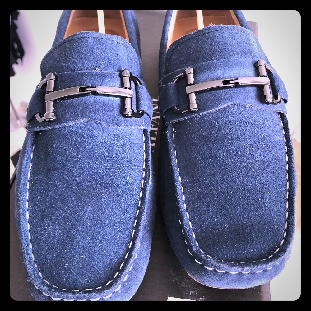 Mens shoes